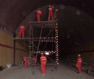 ��ˮ�a(b��)©�����еĎׂ�(g��)��(w��n)�}